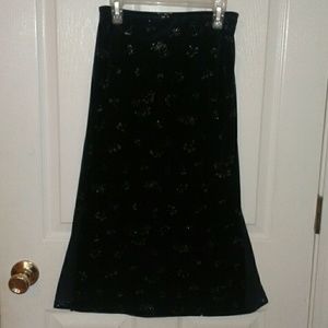 Girl long skirt size 10